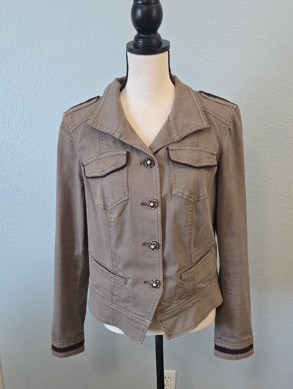 White House Black Market Taupe Denim Utility Jacket Embellished Butyons Sz 14